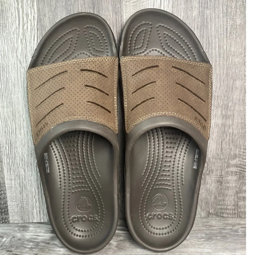 Crocs Yukon Sport Slide Mens 12 Brown Faux Leather Strap Sandals 10892